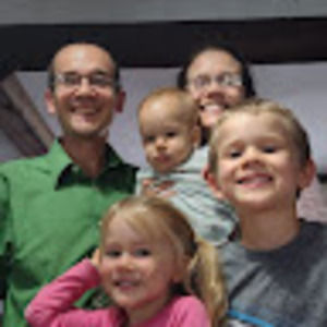 Meet your Posher, Thomas & abby